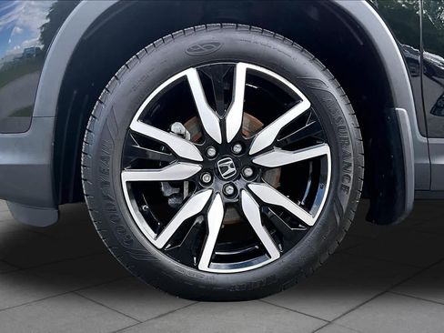 Used 2022 Honda Pilot Elite image 11