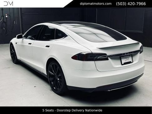 Used 2013 Tesla Model S Performance RWD image 4