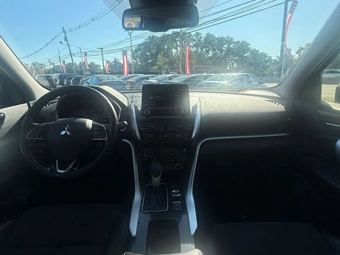 Used 2025 Mitsubishi Eclipse Cross SEL AWD/4WD image 18