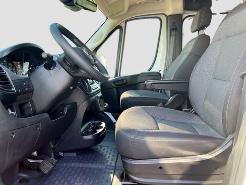 Used 2024 RAM ProMaster 1500 w/ Safety Group FWD image 19