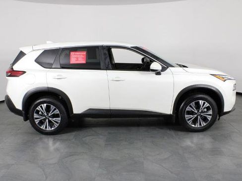 Certified 2023 Nissan Rogue SV image 16