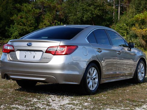 Used 2015 Subaru Legacy 2.5i Premium w/ Moonroof Package image 11