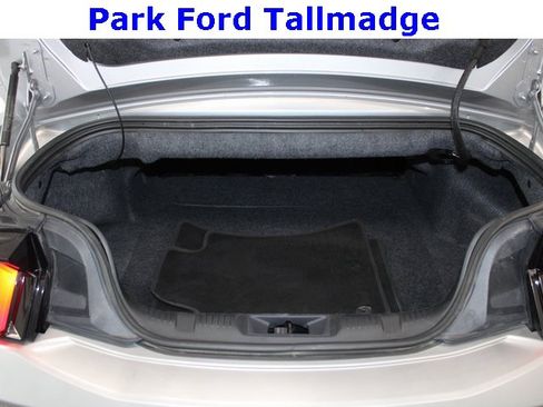 Used 2024 Ford Mustang Premium image 5