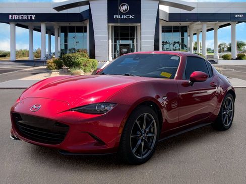 Used 2020 MAZDA MX-5 Miata RF Grand Touring RWD image 5