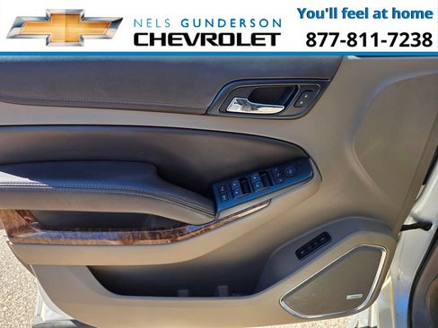 Used 2015 Chevrolet Suburban LTZ AWD/4WD image 13