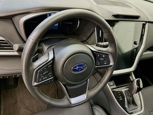 Used 2024 Subaru Outback Limited image 18