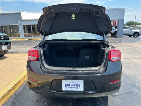 Used 2013 Chevrolet Malibu Eco w/ Power Convenience Package FWD image 10