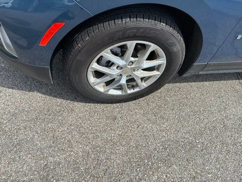 Used 2024 Chevrolet Equinox LT AWD/4WD image 50