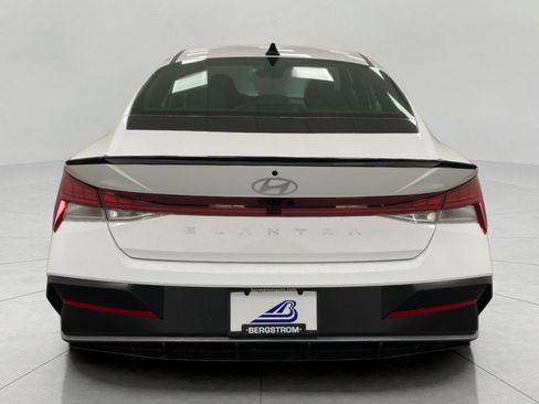New 2026 Hyundai Elantra SEL Sport Premium FWD image 4