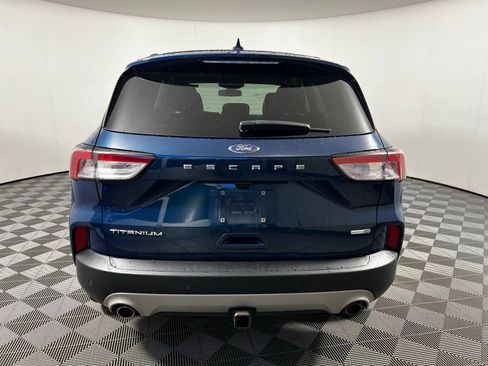 Used 2020 Ford Escape Titanium image 6