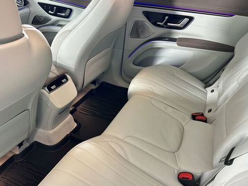 Certified 2023 Mercedes-Benz EQS 580 4MATIC SUV image 13