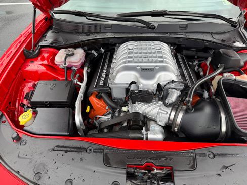 Used 2022 Dodge Charger SRT Hellcat w/ SRT Black Package image 11