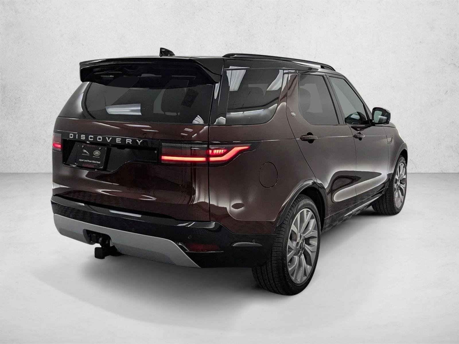 New 2026 Land Rover Discovery Limited Edition AWD/4WD image 4