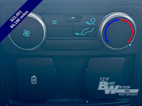 Used 2021 Ford Explorer XLT w/ Equipment Group 202A image 26