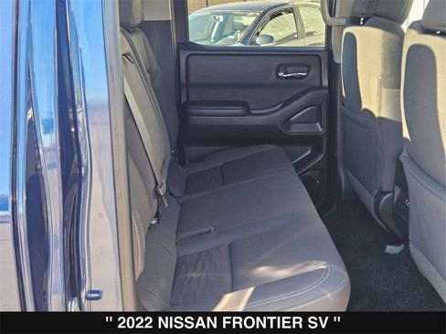 Used 2022 Nissan Frontier SV w/ Graphics Package image 26