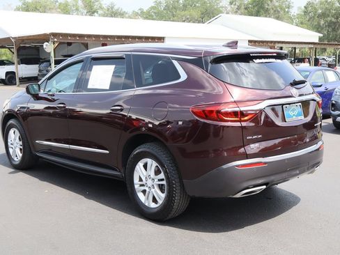 Certified 2018 Buick Enclave Essence FWD image 7