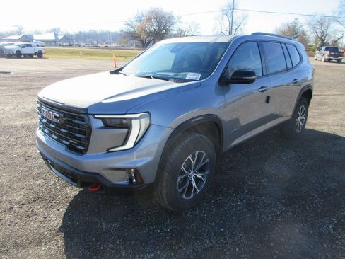 New 2026 GMC Acadia AT4 w/ Luxury Package AWD/4WD image 9