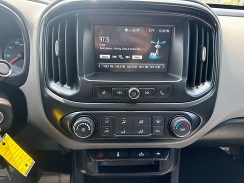 Used 2017 Chevrolet Colorado W/T w/ WT Convenience Package AWD/4WD image 20