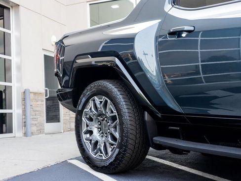 Used 2025 GMC Hummer EV 3X AWD/4WD image 15
