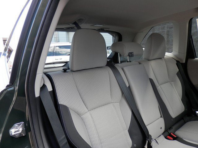 Used 2023 Subaru Forester Premium AWD/4WD image 39