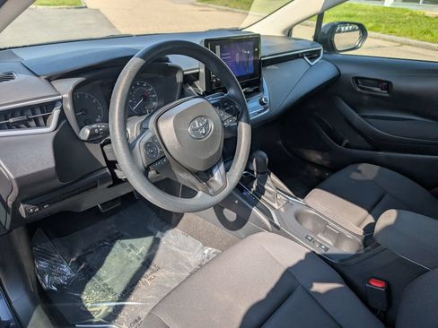 Used 2024 Toyota Corolla LE FWD image 16