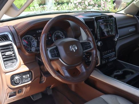 Used 2020 RAM 1500 Laramie image 21