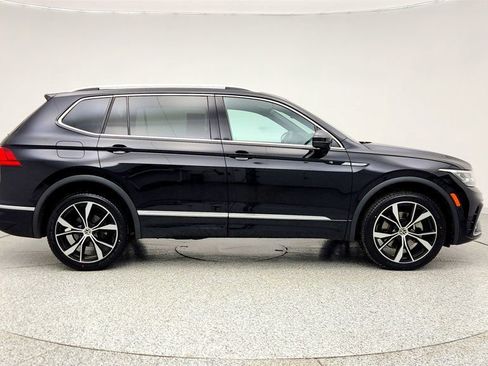 Used 2022 Volkswagen Tiguan SEL R-Line image 4