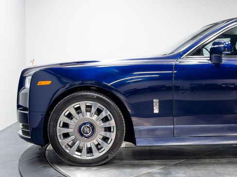 Used 2021 Rolls-Royce Phantom Sedan RWD image 59