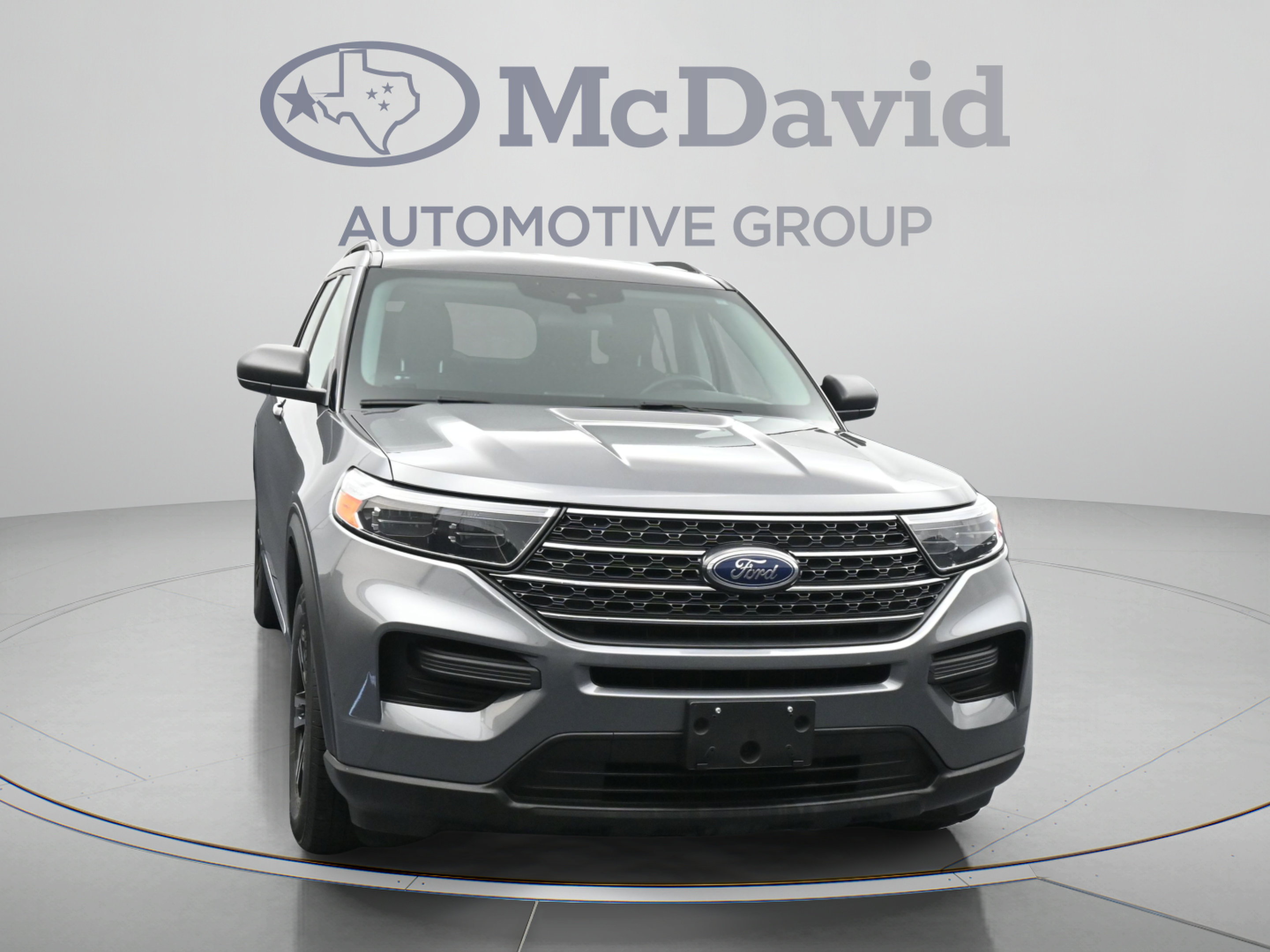 Used 2022 Ford Explorer XLT w/ Class IV Trailer Tow Package AWD/4WD image 2