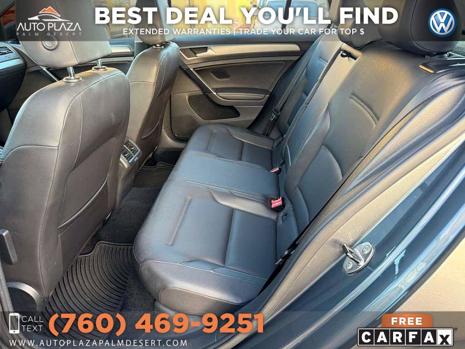 Used 2015 Volkswagen Golf S FWD image 32