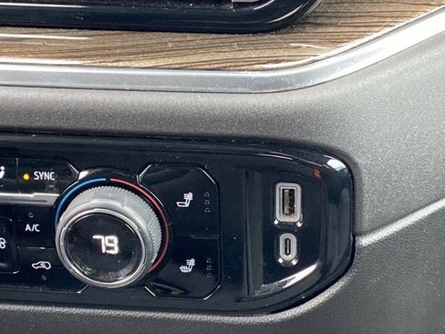 Certified 2025 Chevrolet Silverado 1500 LT image 21