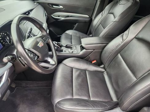 Used 2023 Cadillac XT4 Premium Luxury FWD image 13