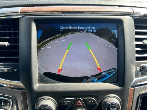 Used 2017 RAM 1500 Laramie image 21