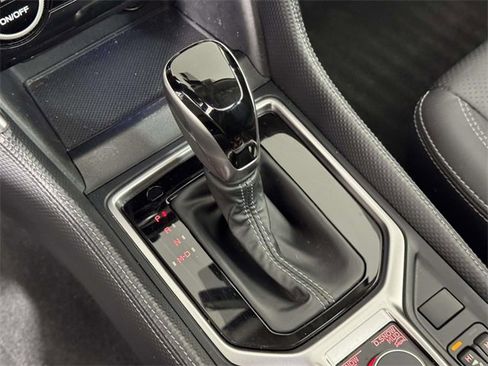 Used 2021 Subaru Forester Limited image 30