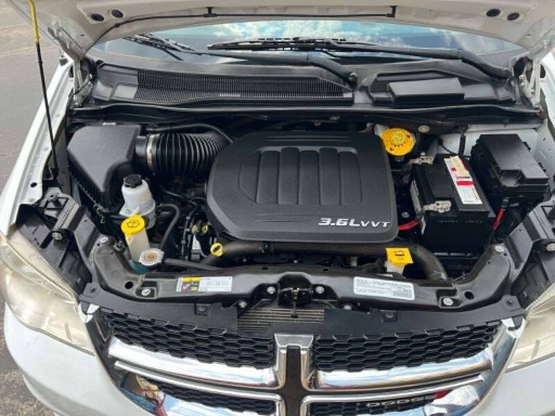 Used 2017 Dodge Grand Caravan SE w/ Power Window Group FWD image 52