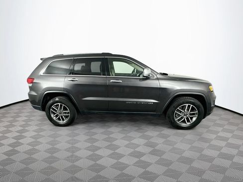 Certified 2021 Jeep Grand Cherokee Limited w/ Trailer Tow Group IV AWD/4WD image 11
