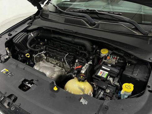 Used 2018 Jeep Compass Limited image 26