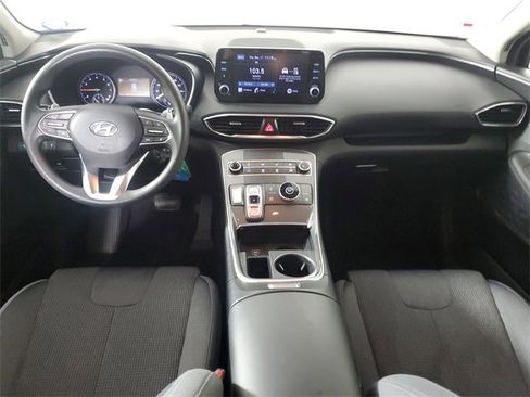 Used 2022 Hyundai Santa Fe SE image 15