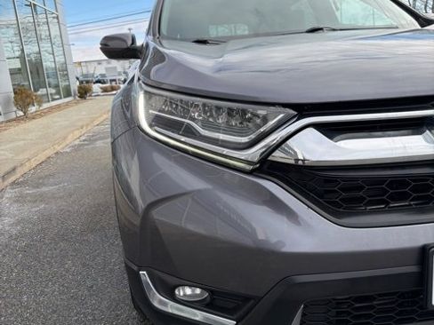 Used 2017 Honda CR-V Touring image 3