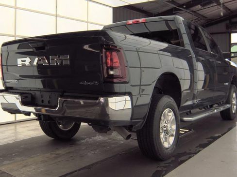 Used 2026 RAM 2500 Big Horn AWD/4WD image 4