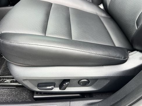 Certified 2023 Nissan Rogue SV w/ SV Premium B Package FWD image 22