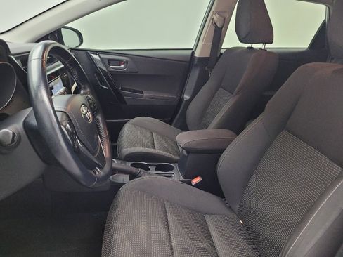 Used 2018 Toyota Corolla iM FWD image 17