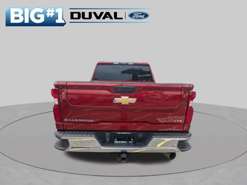 Used 2022 Chevrolet Silverado 2500 LTZ w/ LTZ Plus Package AWD/4WD image 5