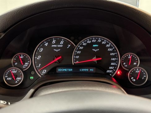 Used 2010 Chevrolet Corvette Grand Sport w/ Preferred Equipment Group RWD image 28