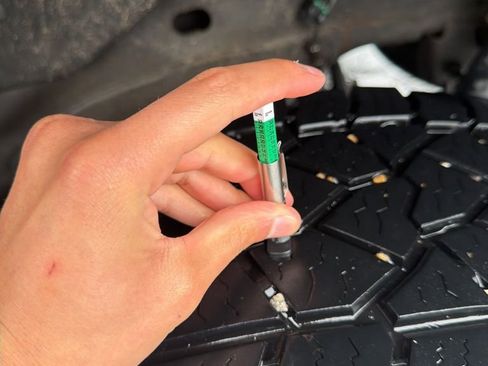 Used 2017 Chevrolet Suburban LT AWD/4WD image 11