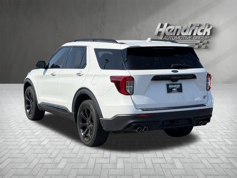 Used 2022 Ford Explorer ST w/ Equipment Group 401A AWD/4WD image 9