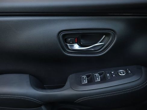 Used 2024 Honda HR-V EX-L image 15