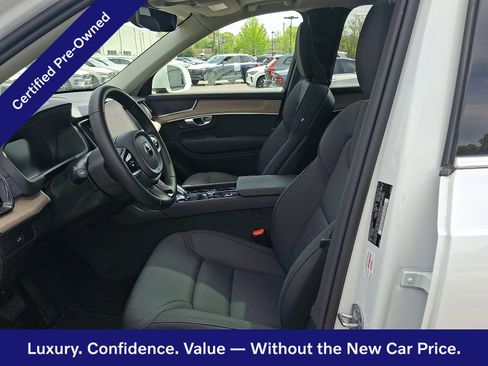 Certified 2025 Volvo XC90 B6 Plus AWD/4WD image 14