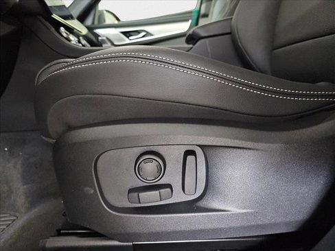 New 2026 Jaguar F-PACE R-Dynamic S image 29