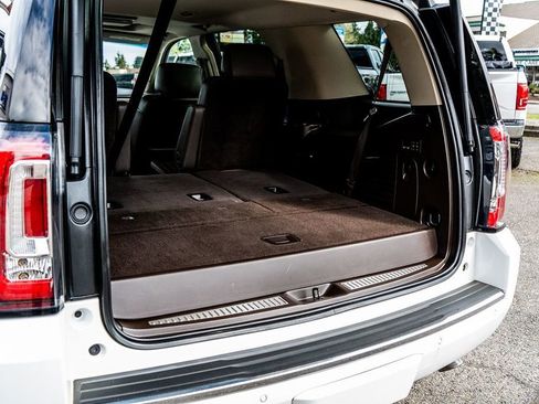 Used 2020 GMC Yukon Denali w/ Denali Ultimate Package AWD/4WD image 17